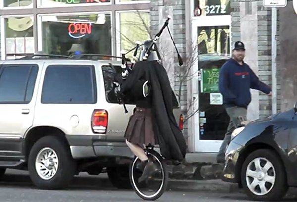 Darth-Vader-Riding-a-Unicycle-and-Playing-the-Bagpipes.jpg
