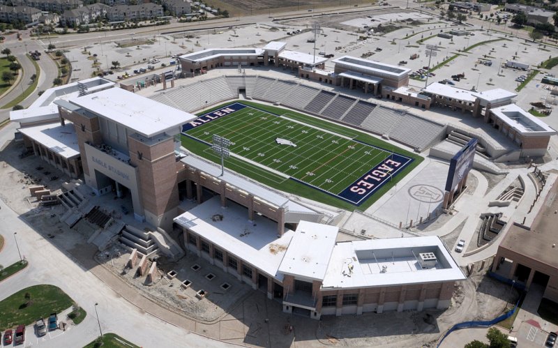 Eagle_Stadium.jpg